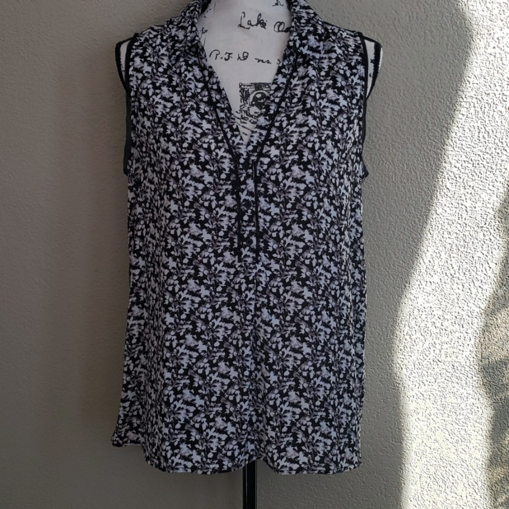 Simply Vera Tank Top